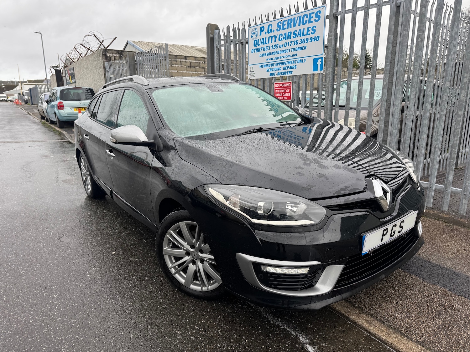 Used Renault Megane 2015 for sale - 77718784: Photo 2