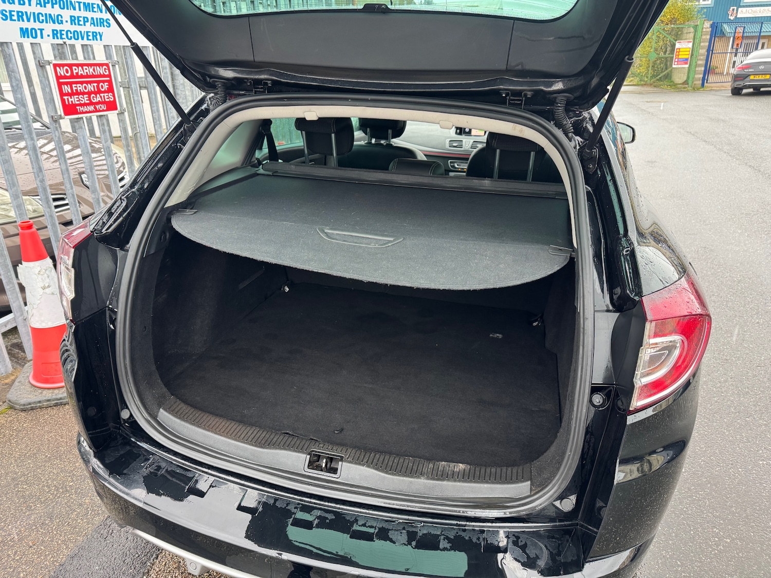 Used Renault Megane 2015 for sale - 77718784: Photo 20