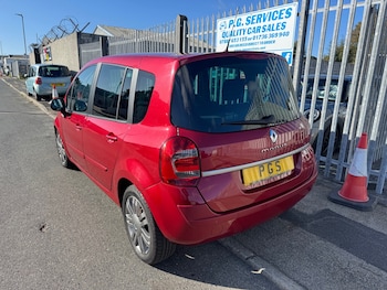 Used Renault Grand Modus 2011 for sale - 77718951: Photo