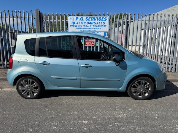 Used Renault Grand Modus 2011 for sale - 75374574: Photo 2