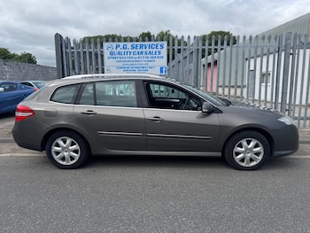Used Renault Laguna 2008 for sale - 75374640: Photo
