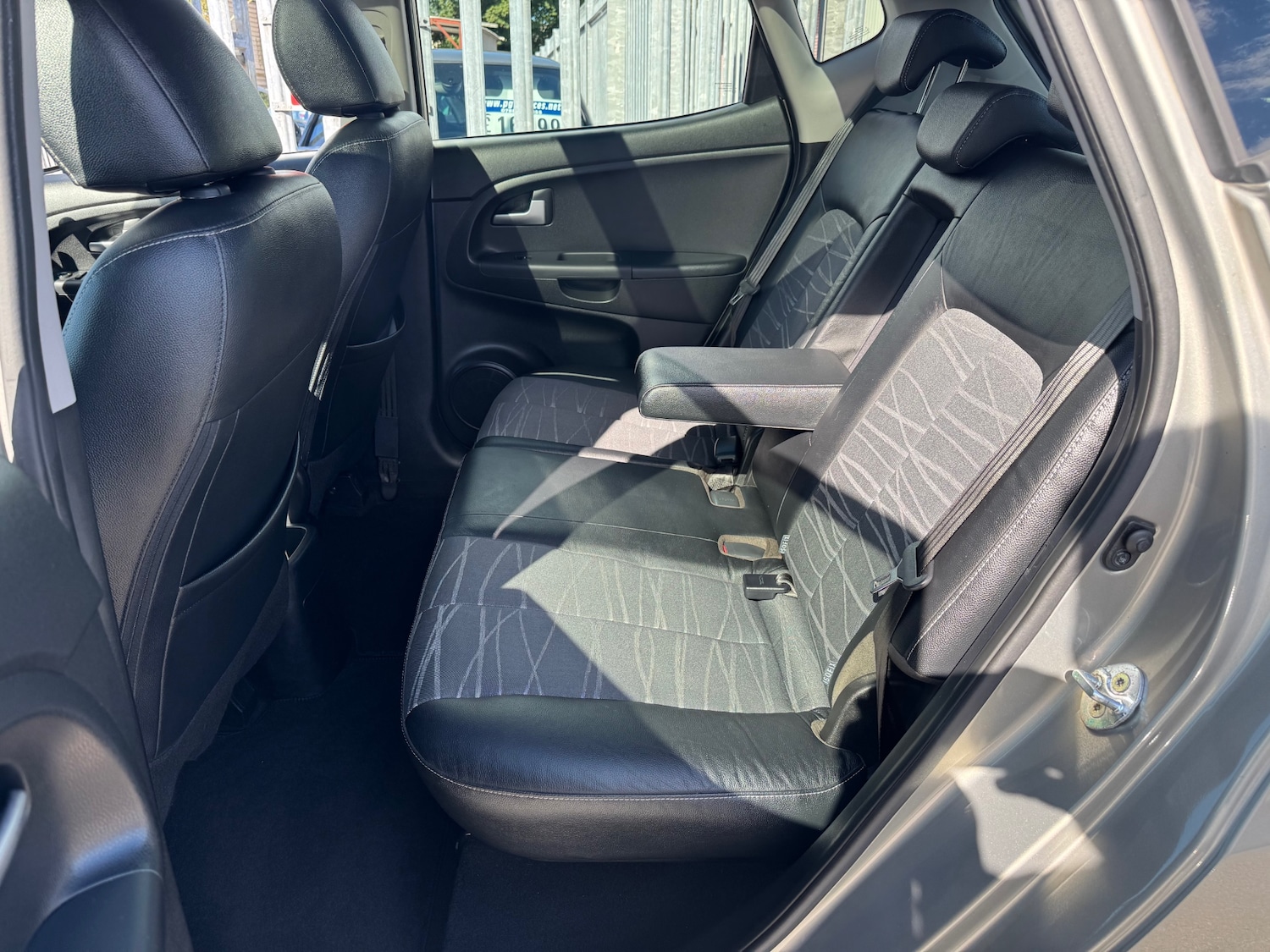 Used Kia Venga 2014 for sale - 77730777: Photo 11