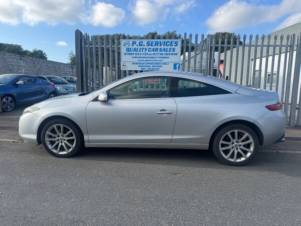 Used Renault Laguna 2011 for sale - 75374719: Photo 2