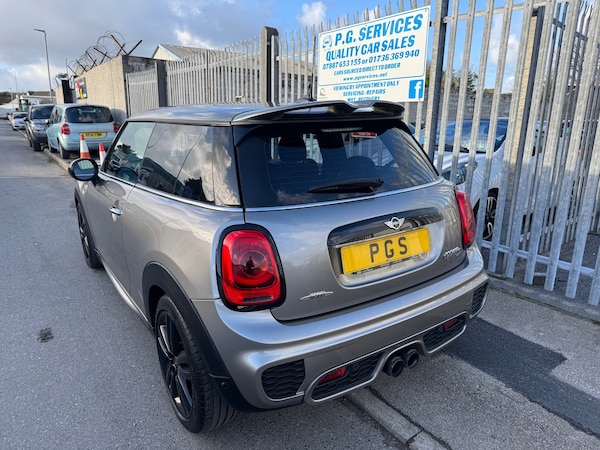 Used MINI Hatch 2017 for sale - 73276342: Photo 5
