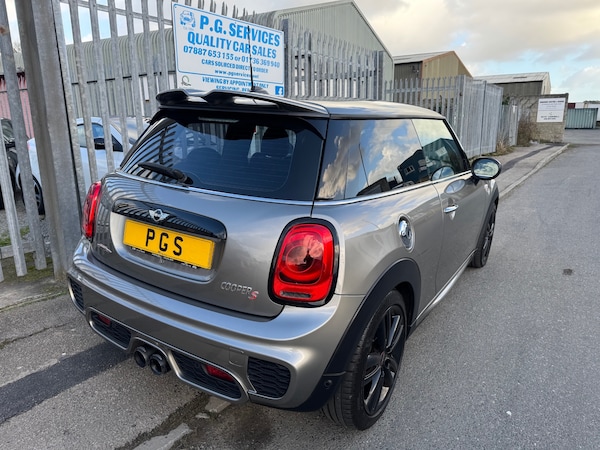 Used MINI Hatch 2017 for sale - 73276342: Photo 6