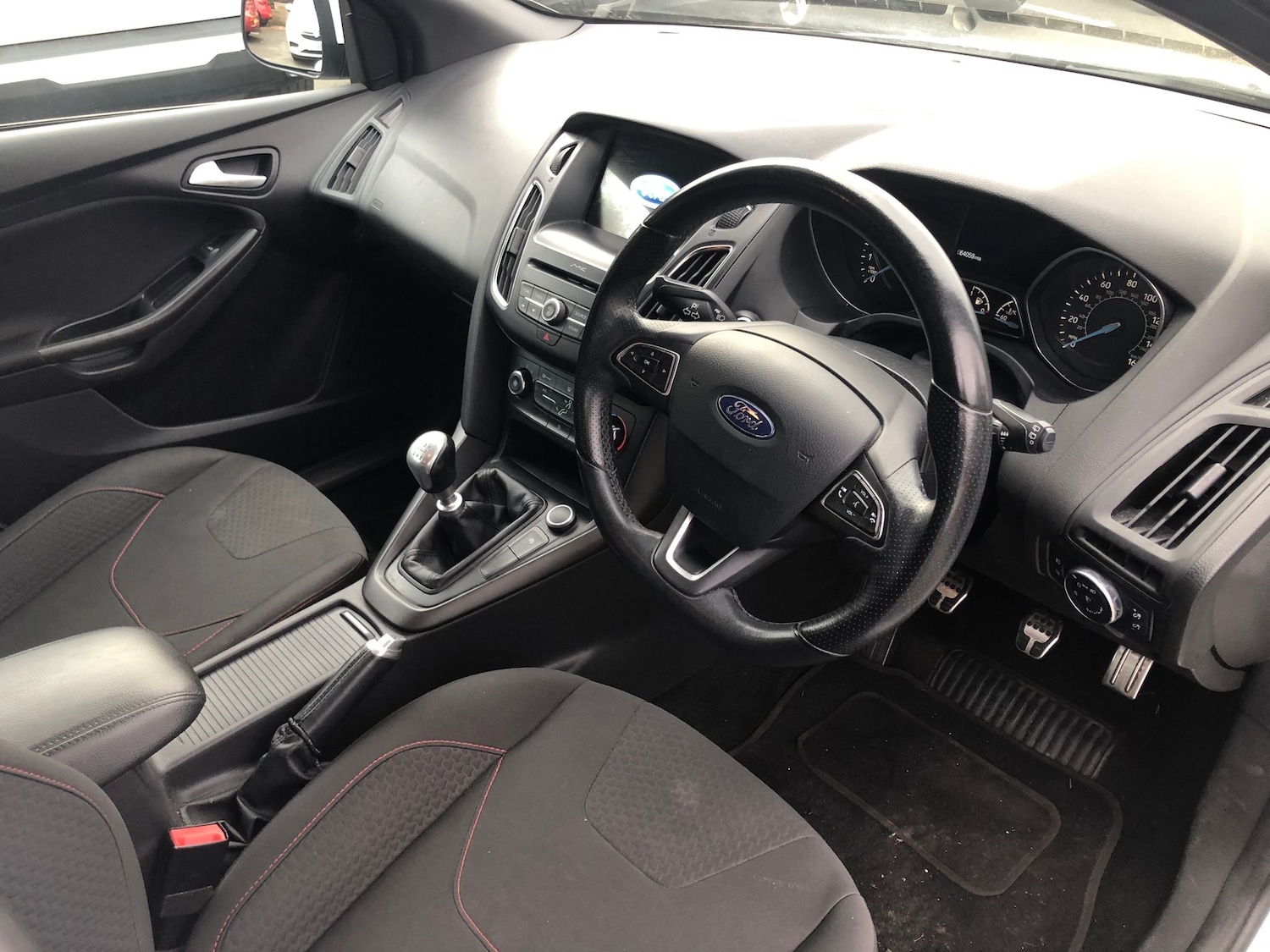 Used Ford Focus 2017 for sale - 76405814: Photo 6