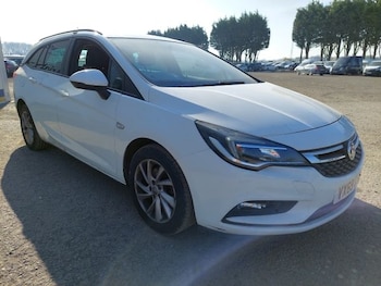Vauxhall - Astra