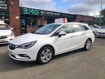 Vauxhall - Astra