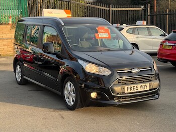 Used Ford Grand Tourneo Connect 2015 for sale - 77951708: Photo