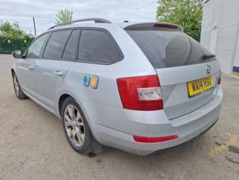 Used Skoda Octavia 2014 for sale - 74696790: Photo