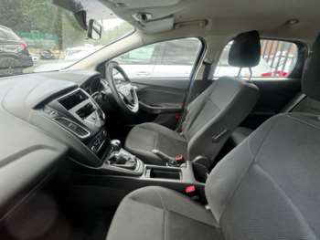 Used Ford Focus 2015 for sale - 74865250: Photo