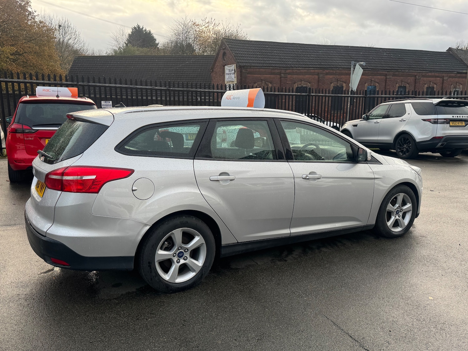 Used Ford Focus 2015 for sale - 74865250: Photo 6