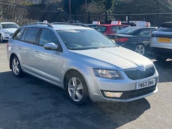 (63) - 1.6 TDI SE Estate 5dr Diesel Manual 4WD Euro 5 (s/s) (105 ps)