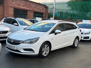 Used Vauxhall Astra 2019 for sale - 76292897: Photo
