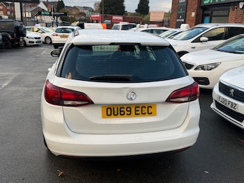 Used Vauxhall Astra 2019 for sale - 76292897: Photo