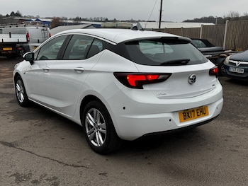 Used Vauxhall Astra 2017 for sale - 76641631: Photo