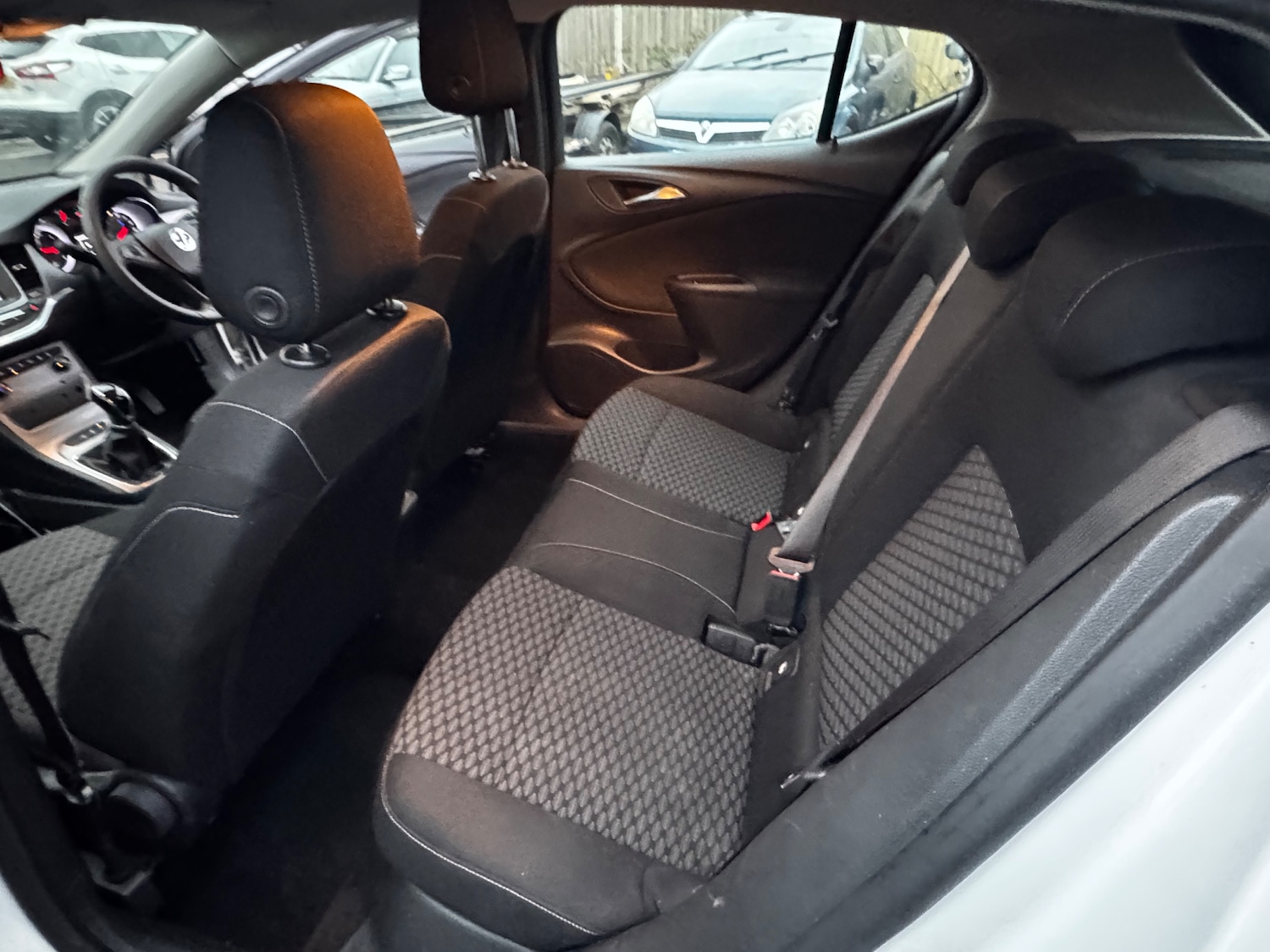 Used Vauxhall Astra 2017 for sale - 76641631: Photo 8