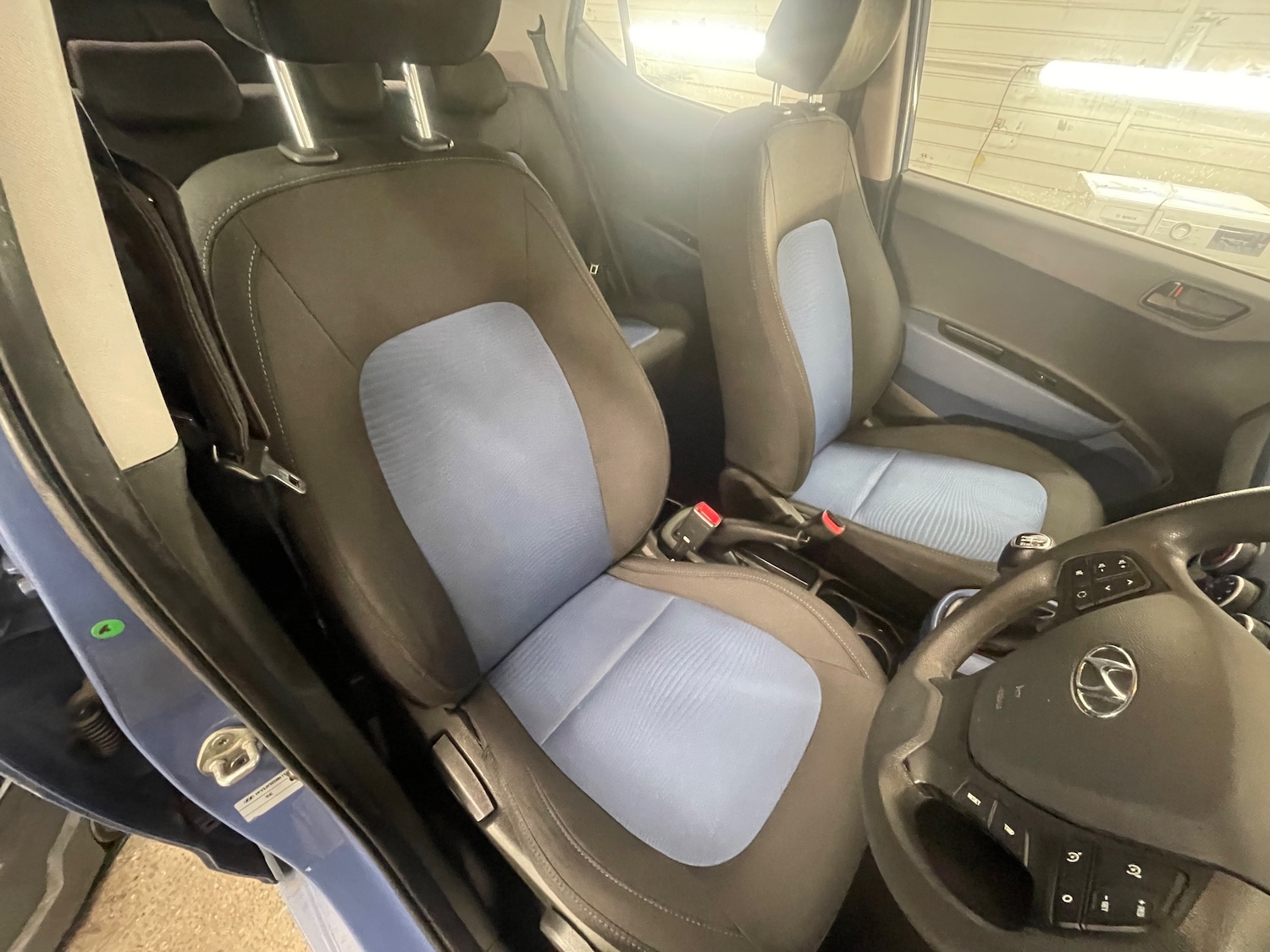 Used Hyundai i10 2016 for sale - 78098428: Photo 4