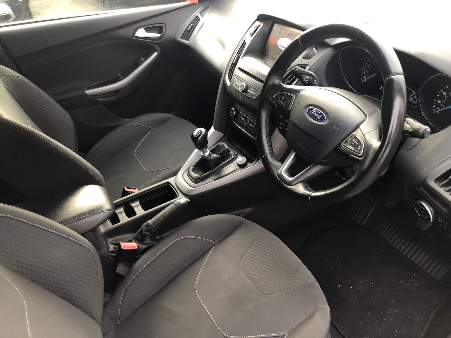 Used Ford Focus 2018 for sale - 76453656: Photo 5