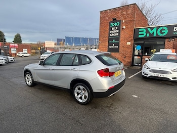 Used BMW X1 2011 for sale - 77200795: Photo