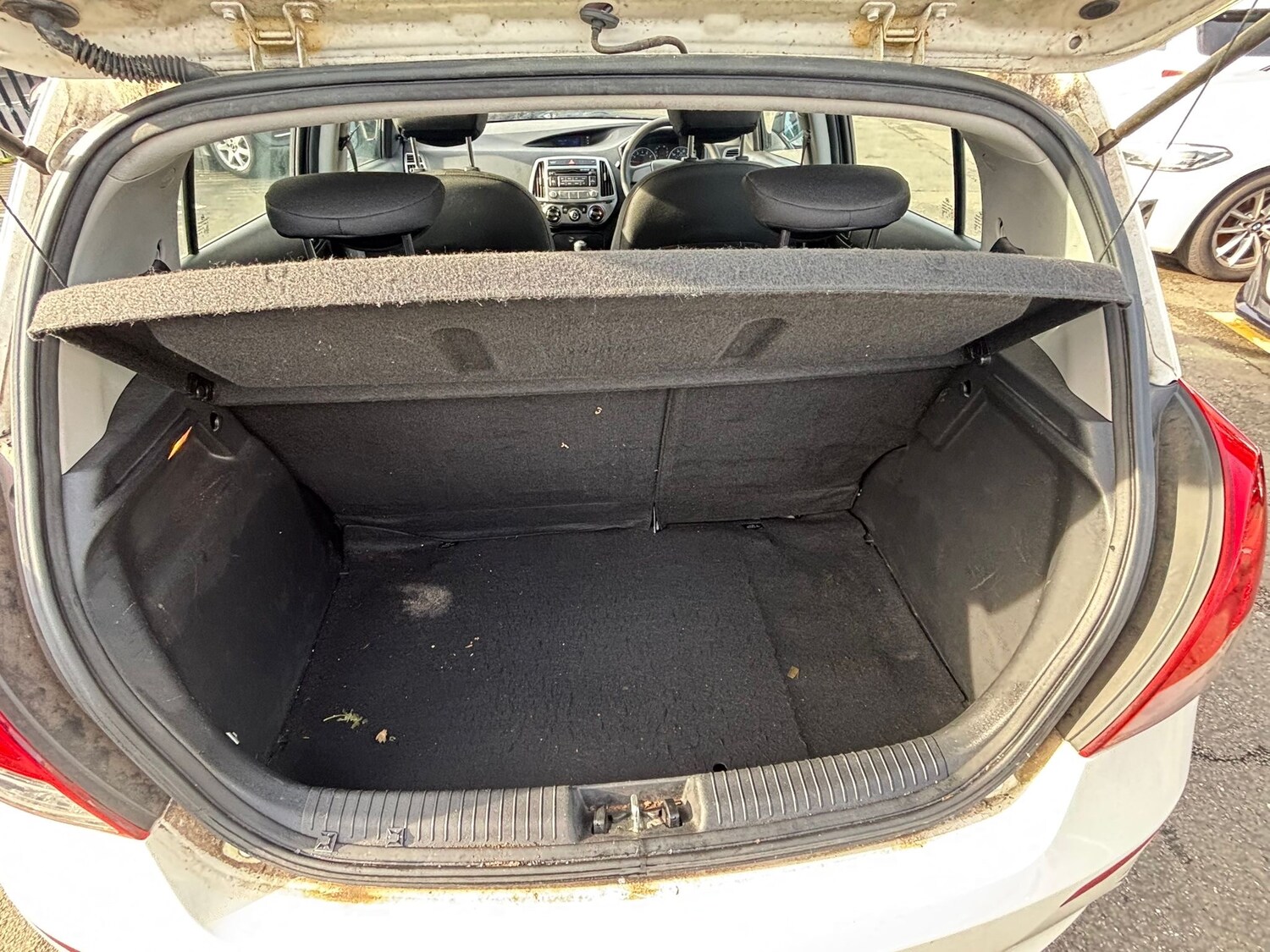 Used Hyundai i20 2014 for sale - 77563631: Photo 10