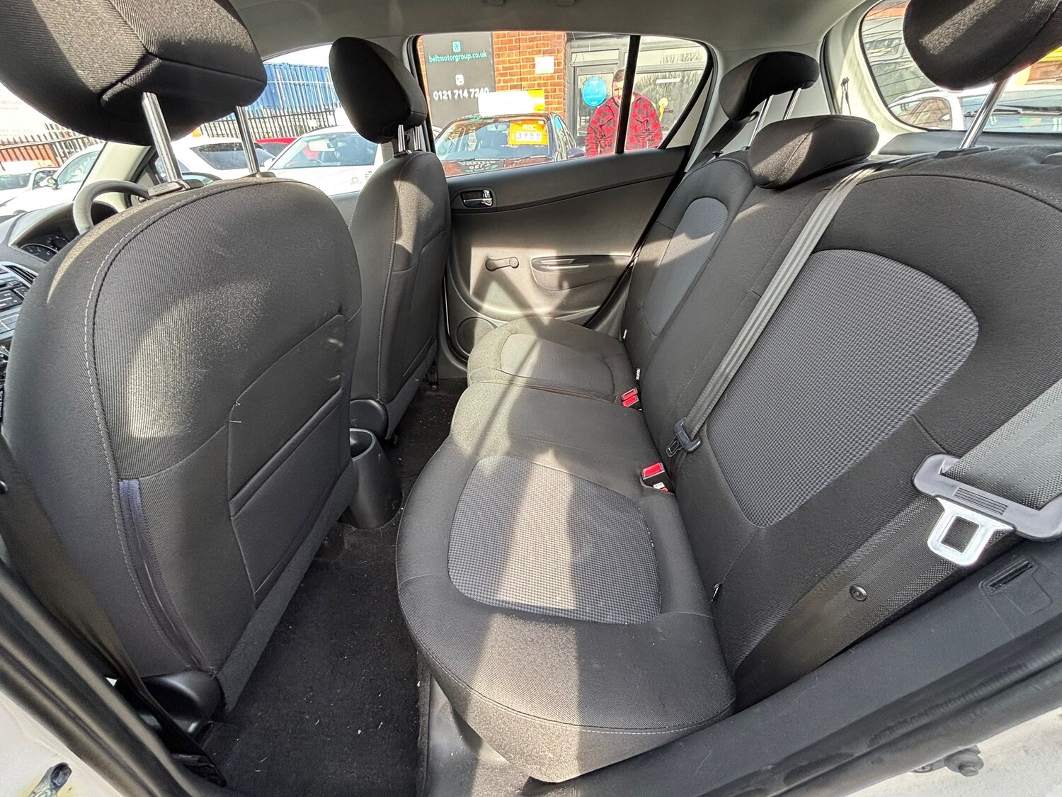 Used Hyundai i20 2014 for sale - 77563631: Photo 6