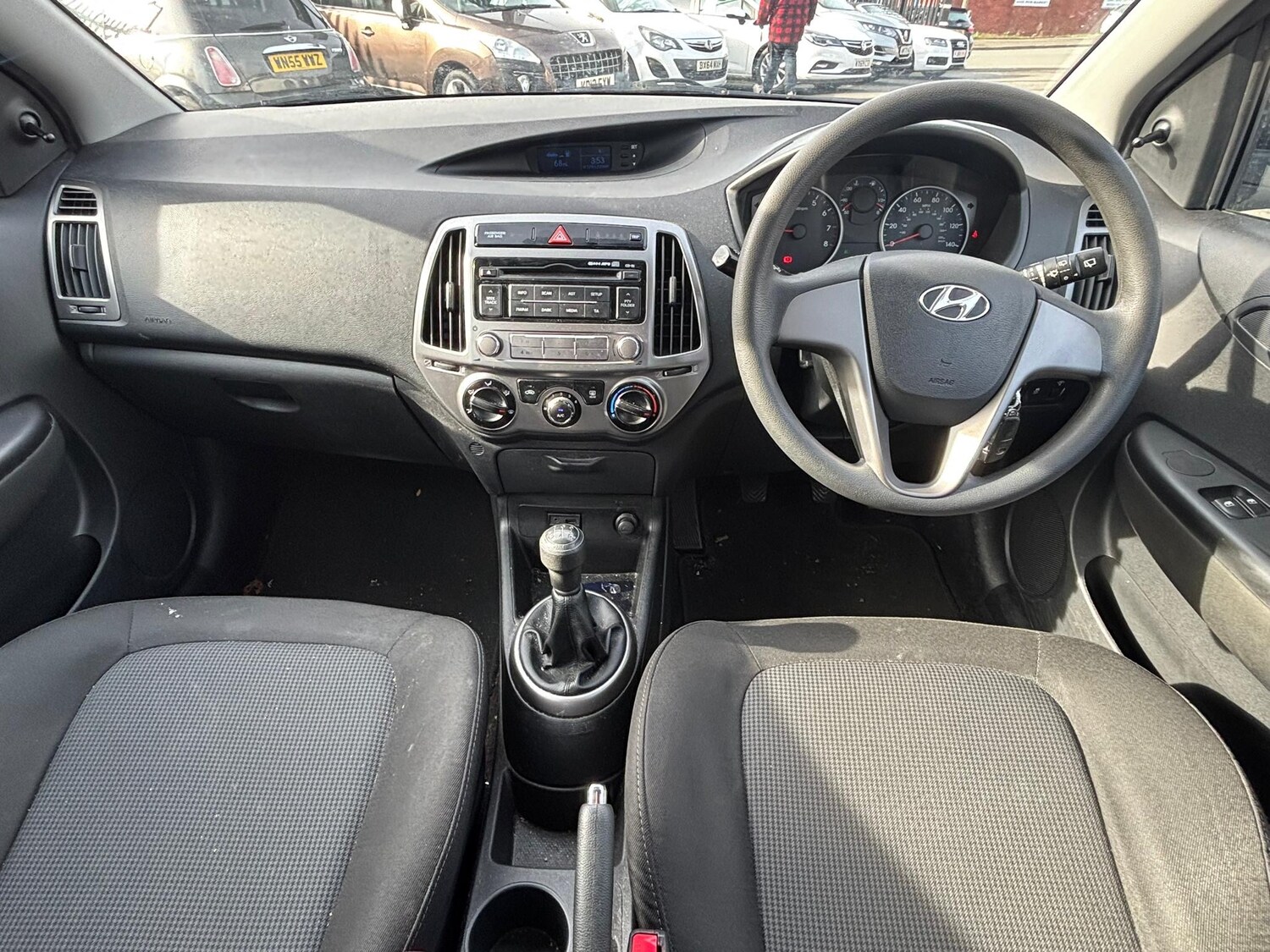 Used Hyundai i20 2014 for sale - 77563631: Photo 9