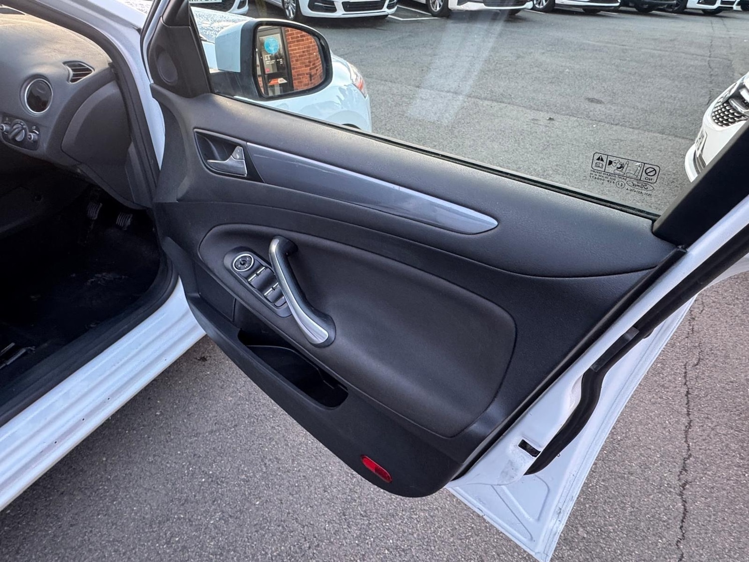 Used Ford Mondeo 2012 for sale - 76285966: Photo 12