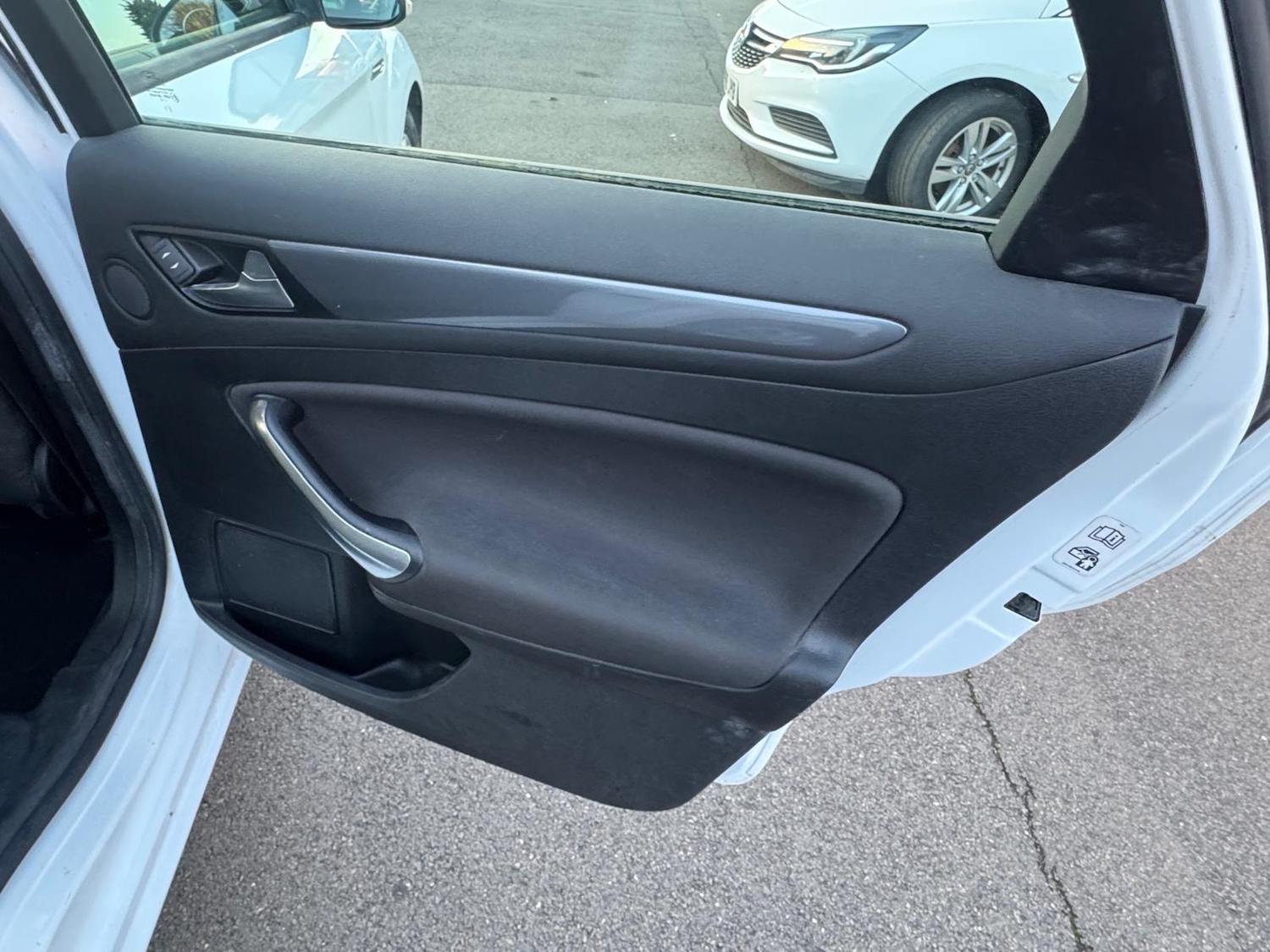 Used Ford Mondeo 2012 for sale - 76285966: Photo 13