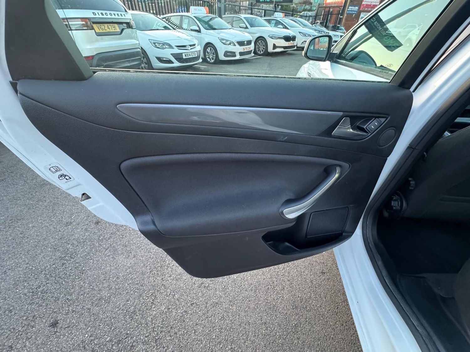 Used Ford Mondeo 2012 for sale - 76285966: Photo 21