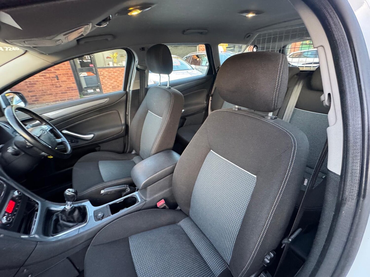 Used Ford Mondeo 2012 for sale - 76285966: Photo 23