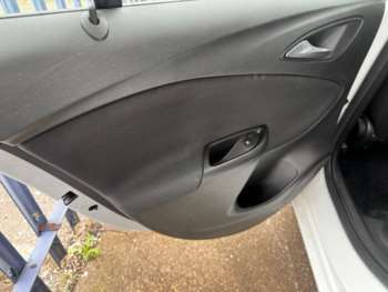 2019 (69) - 1.4T 16V 150 SRi 5dr Auto