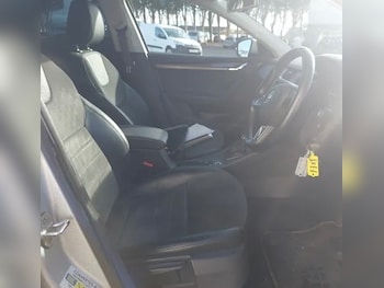 Used Skoda Octavia 2016 for sale - 76316057: Photo