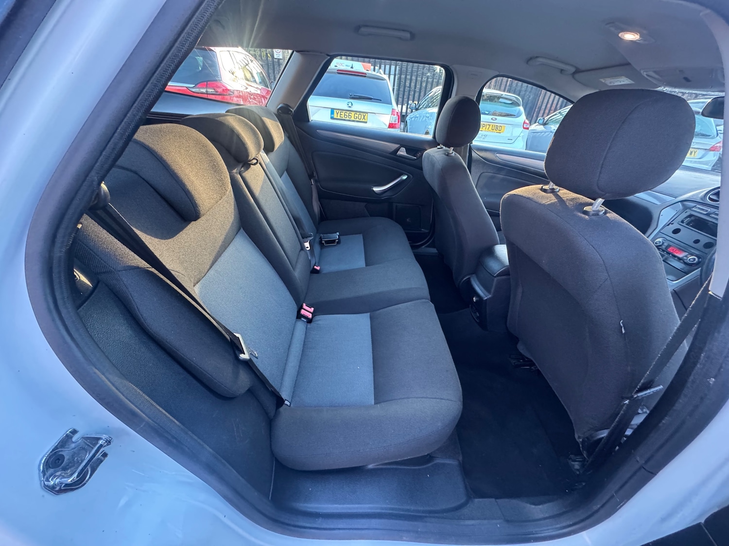 Used Ford Mondeo 2015 for sale - 76316058: Photo 13