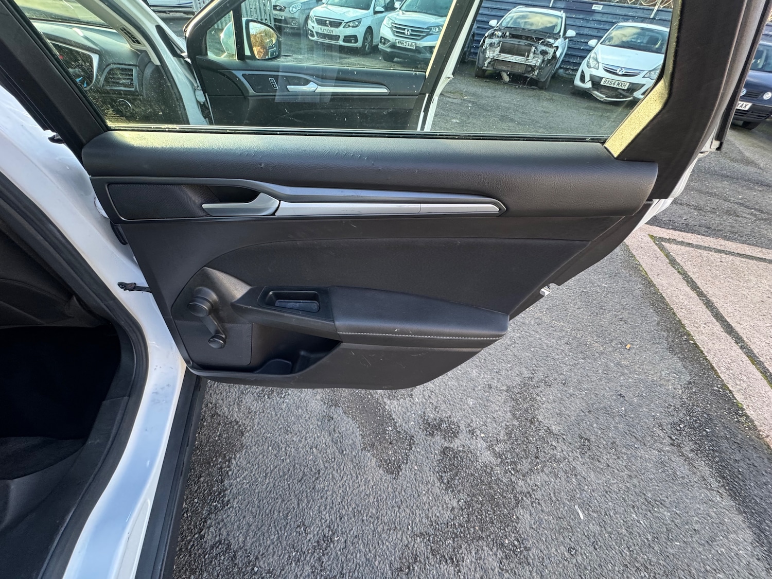 Used Ford Mondeo 2017 for sale - 77139321: Photo 14