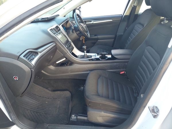 Used Ford Mondeo 2017 for sale - 77139321: Photo 4