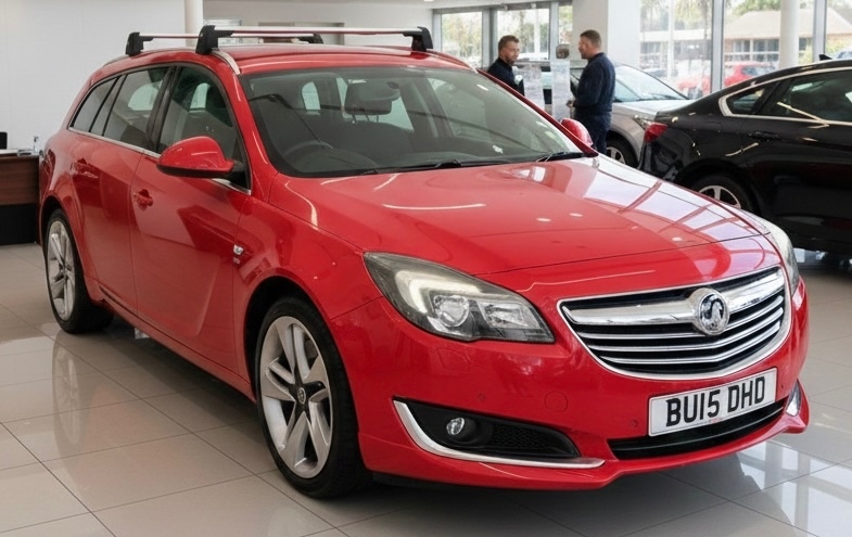Used Vauxhall Insignia 2015 for sale - 77588685: Photo 1