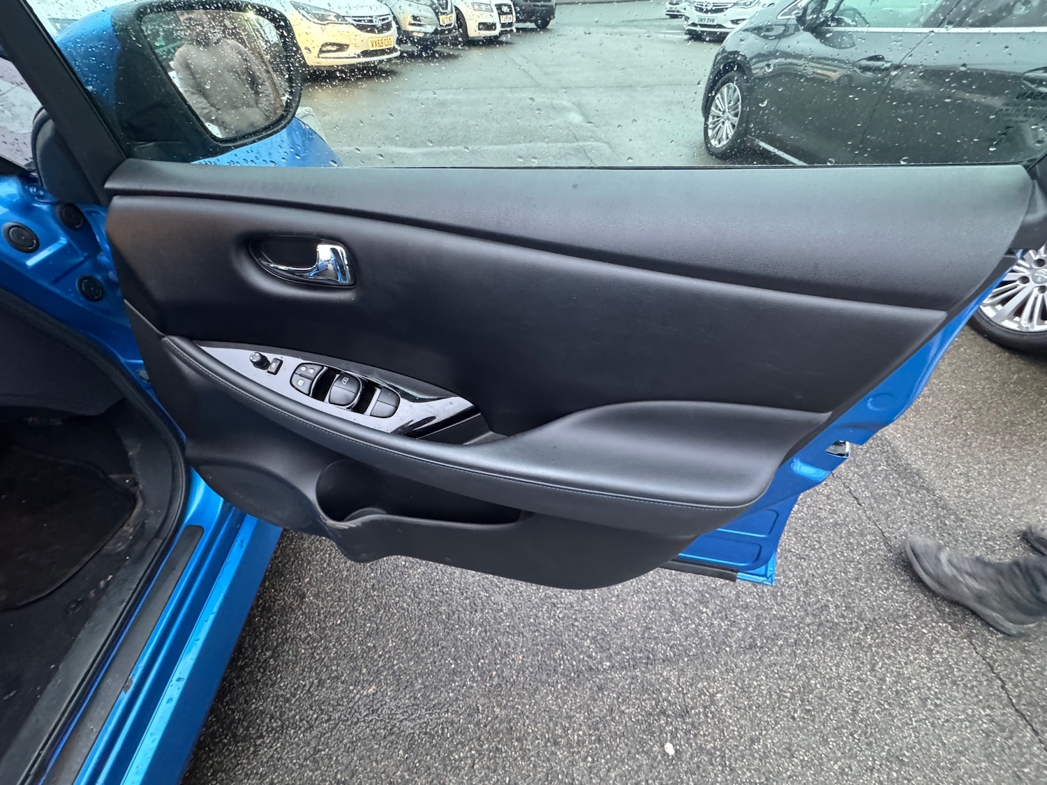 Used Nissan Leaf 2021 for sale - 77552509: Photo 11