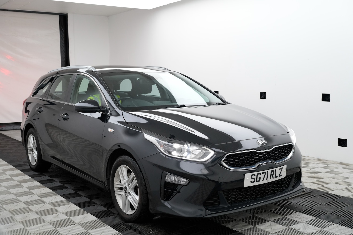 Used Kia Ceed 2021 for sale - 76635065: Photo 1