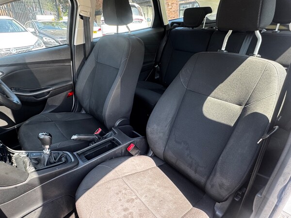 Used Ford Focus 2015 for sale - 74865202: Photo 16