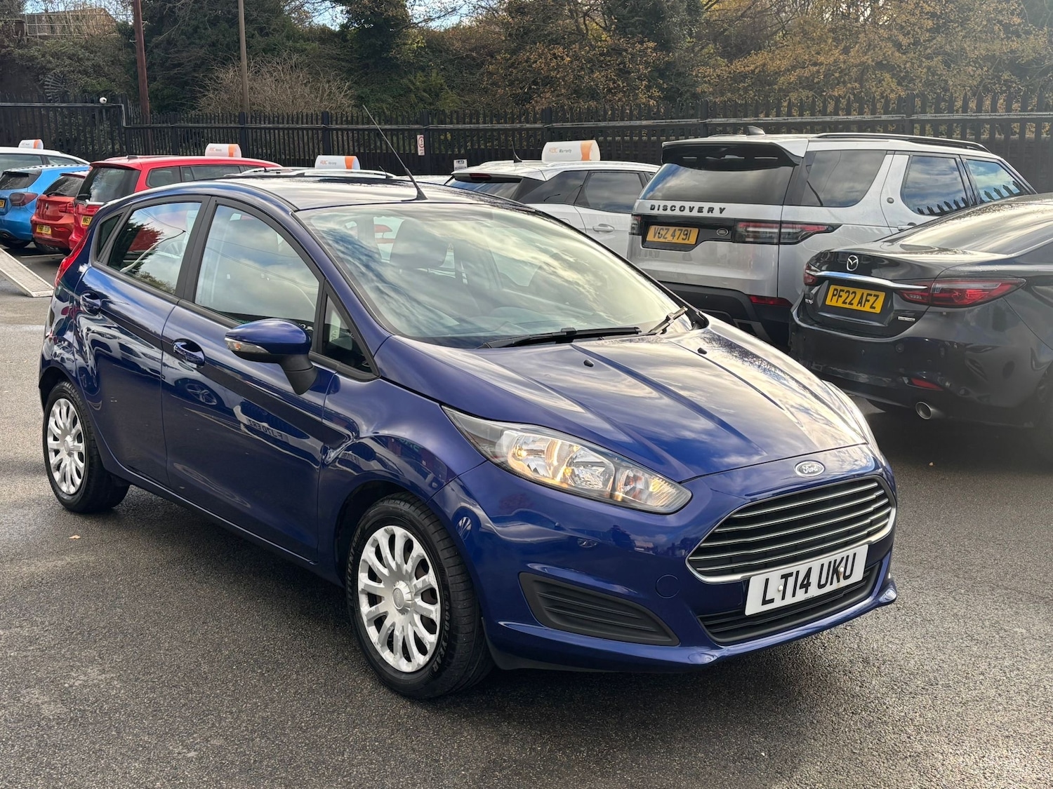 Used Ford Fiesta 2014 for sale - 76357801: Photo 2