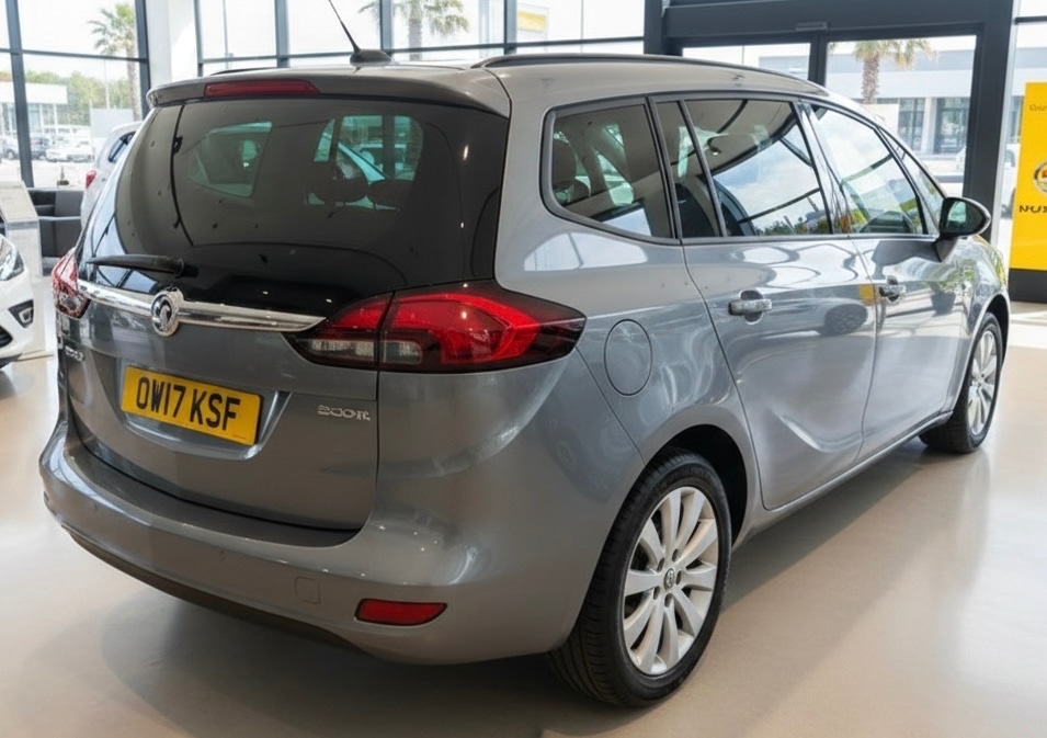 Used Vauxhall Zafira Tourer 2017 for sale - 77616988: Photo 5