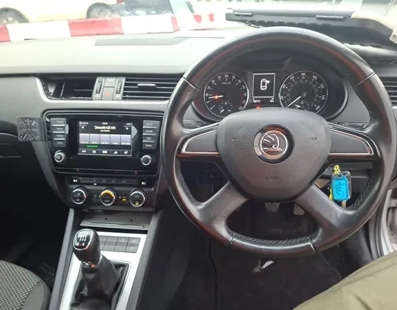 Used Skoda Octavia 2014 for sale - 77627687: Photo 5