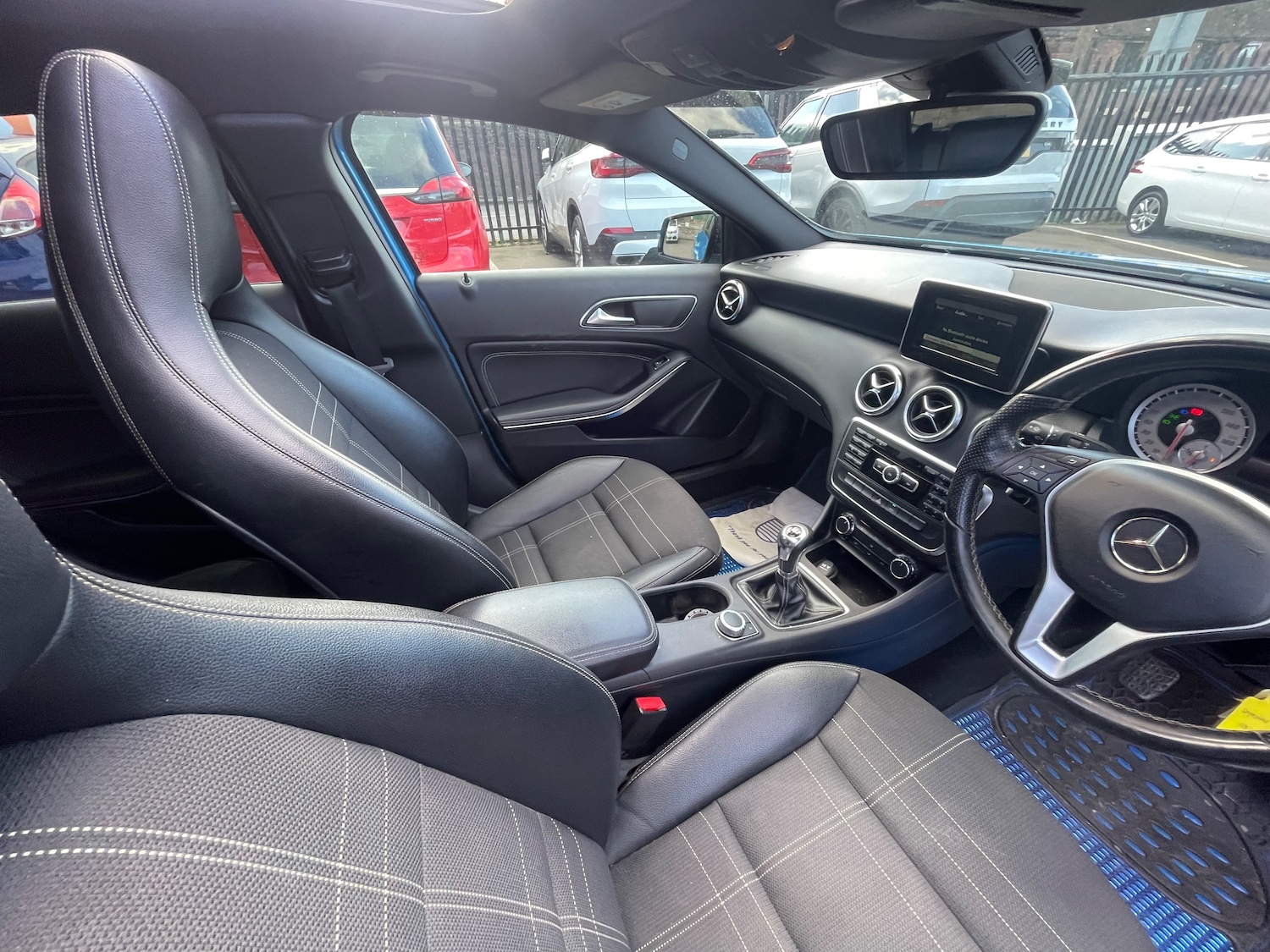 Used Mercedes-Benz A-Class 2013 for sale - 76376845: Photo 12