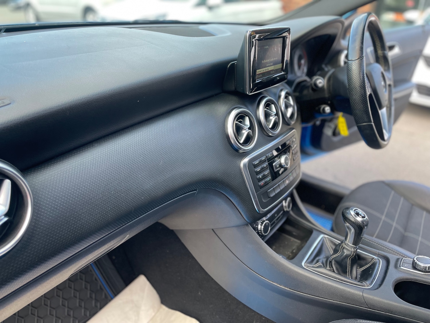 Used Mercedes-Benz A-Class 2013 for sale - 76376845: Photo 24