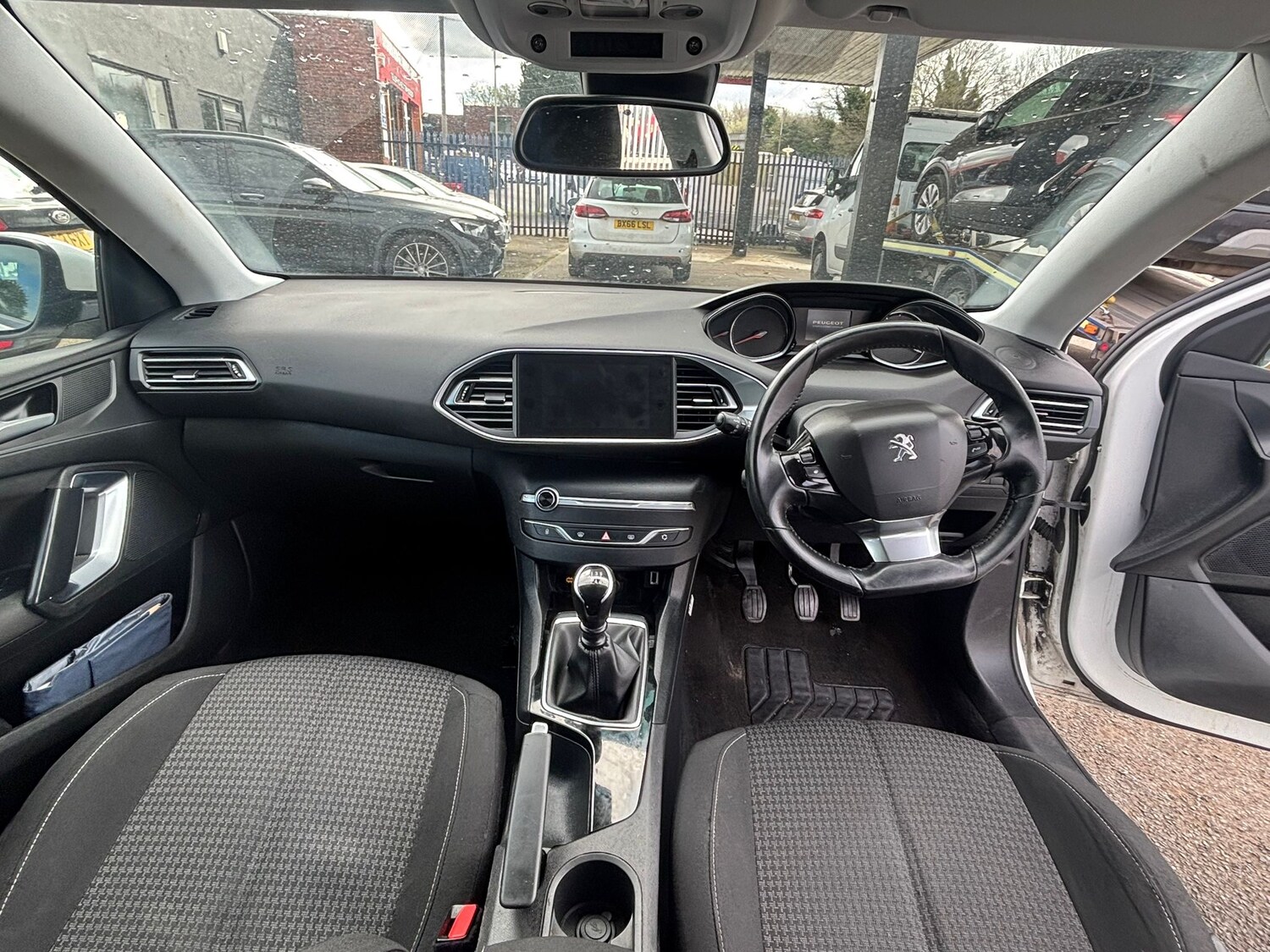 Used Peugeot 308 for sale - 78107080: Photo 7