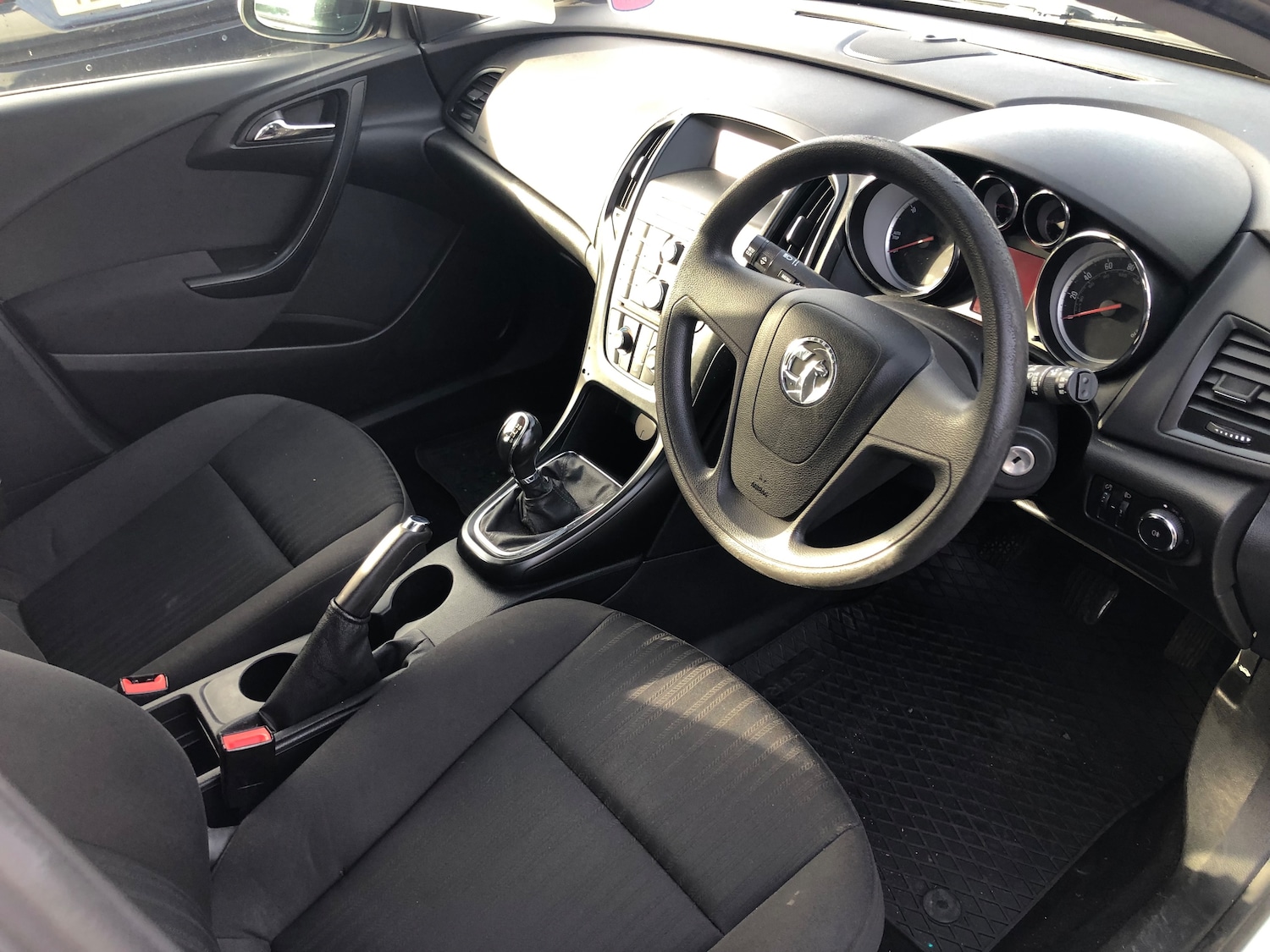 Used Vauxhall Astra 2014 for sale - 76006595: Photo 9