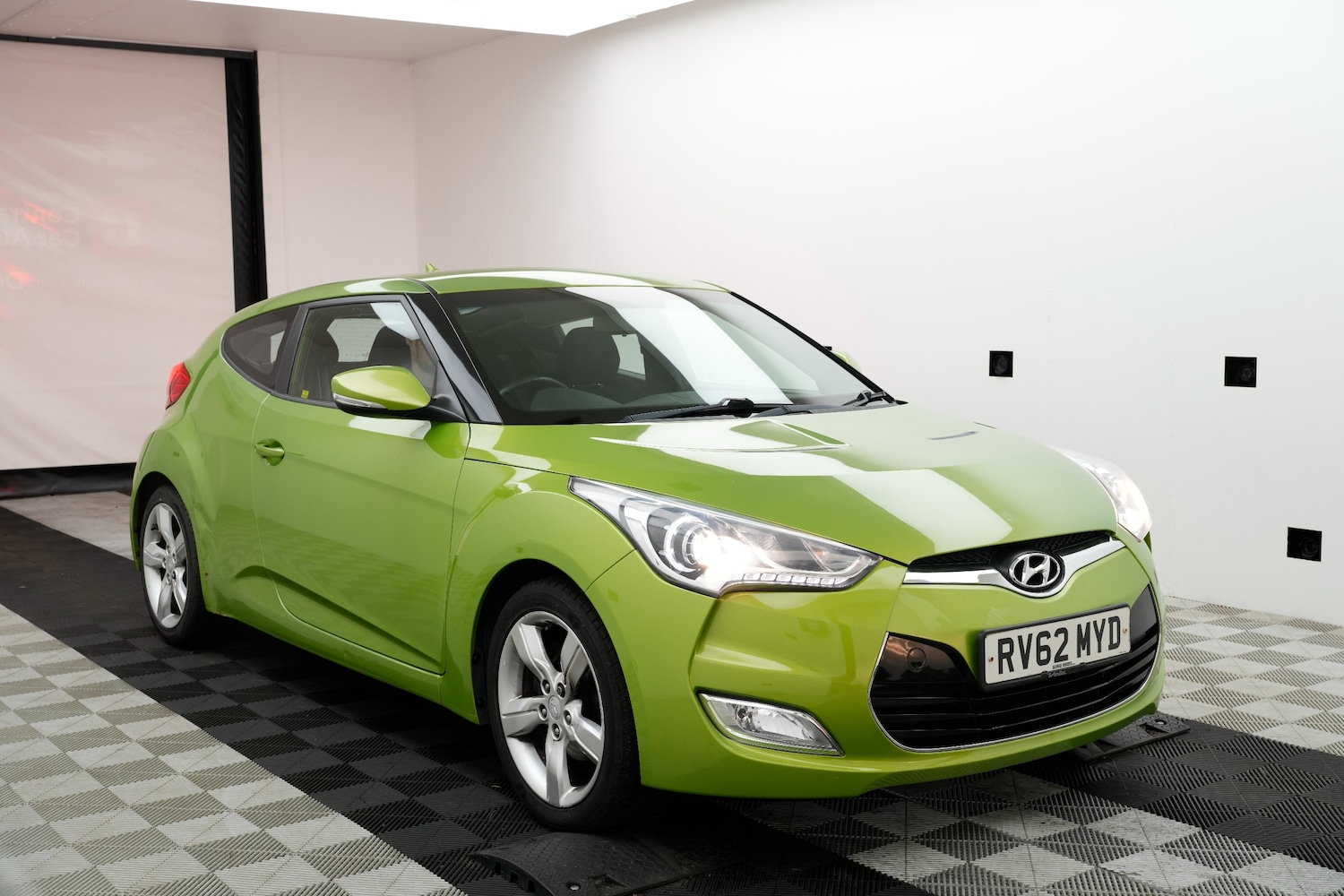 Used Hyundai Veloster 2012 for sale - 76635064: Photo 1