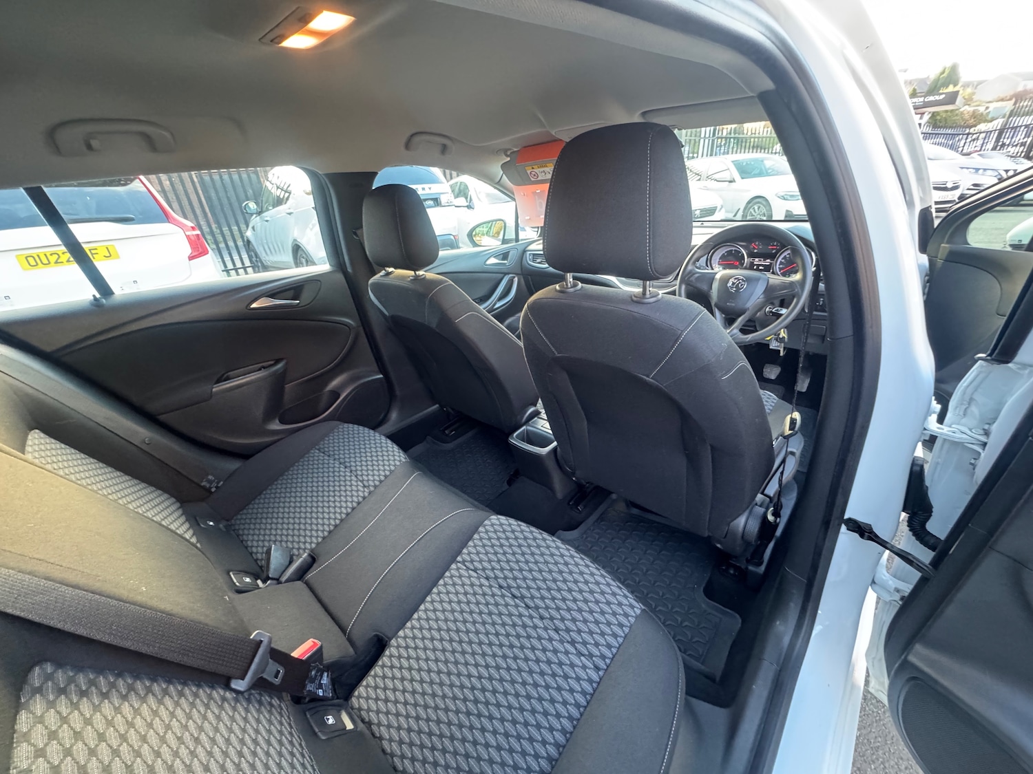 Used Vauxhall Astra 2017 for sale - 76316063: Photo 14