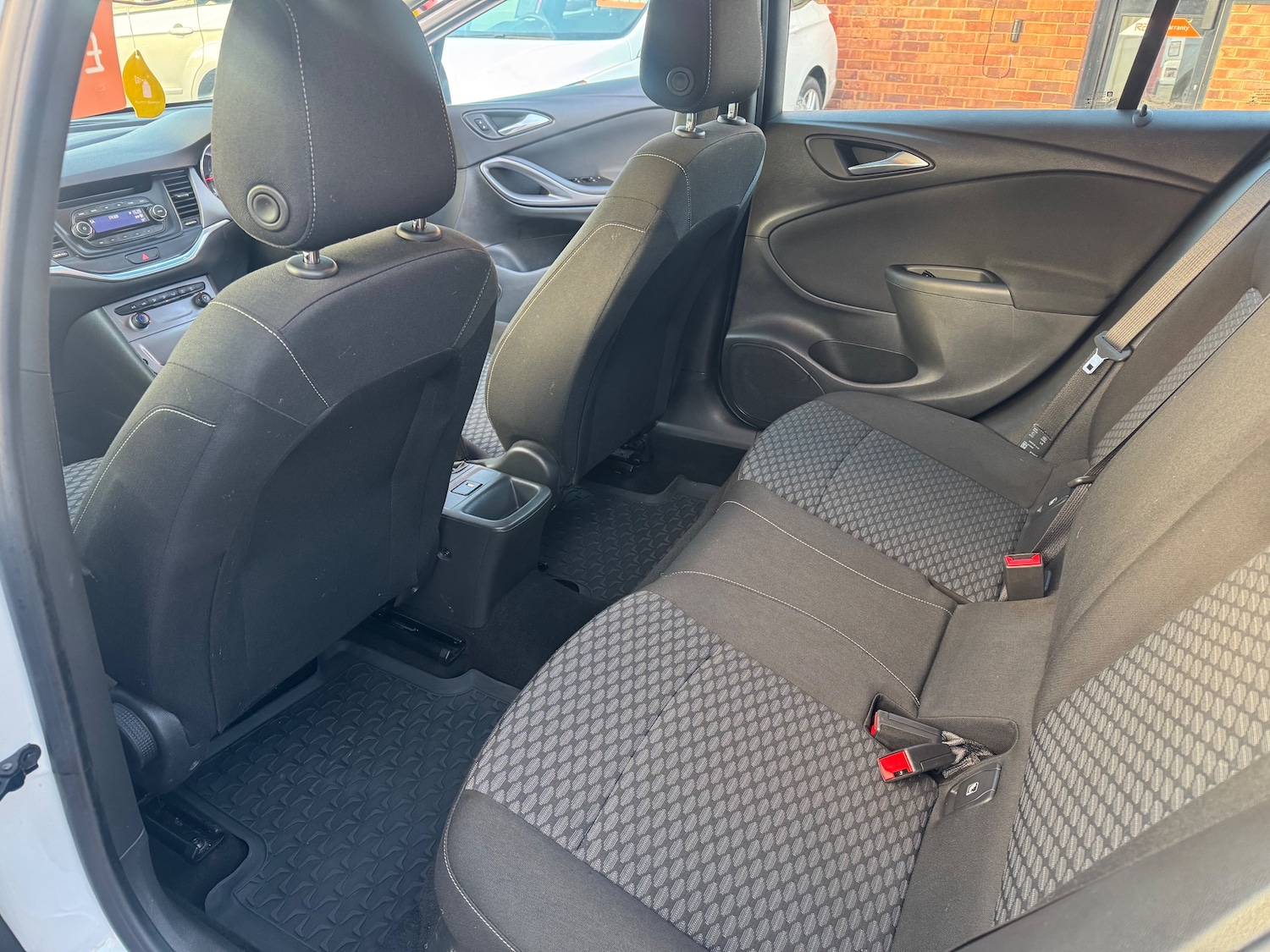 Used Vauxhall Astra 2017 for sale - 76316063: Photo 21